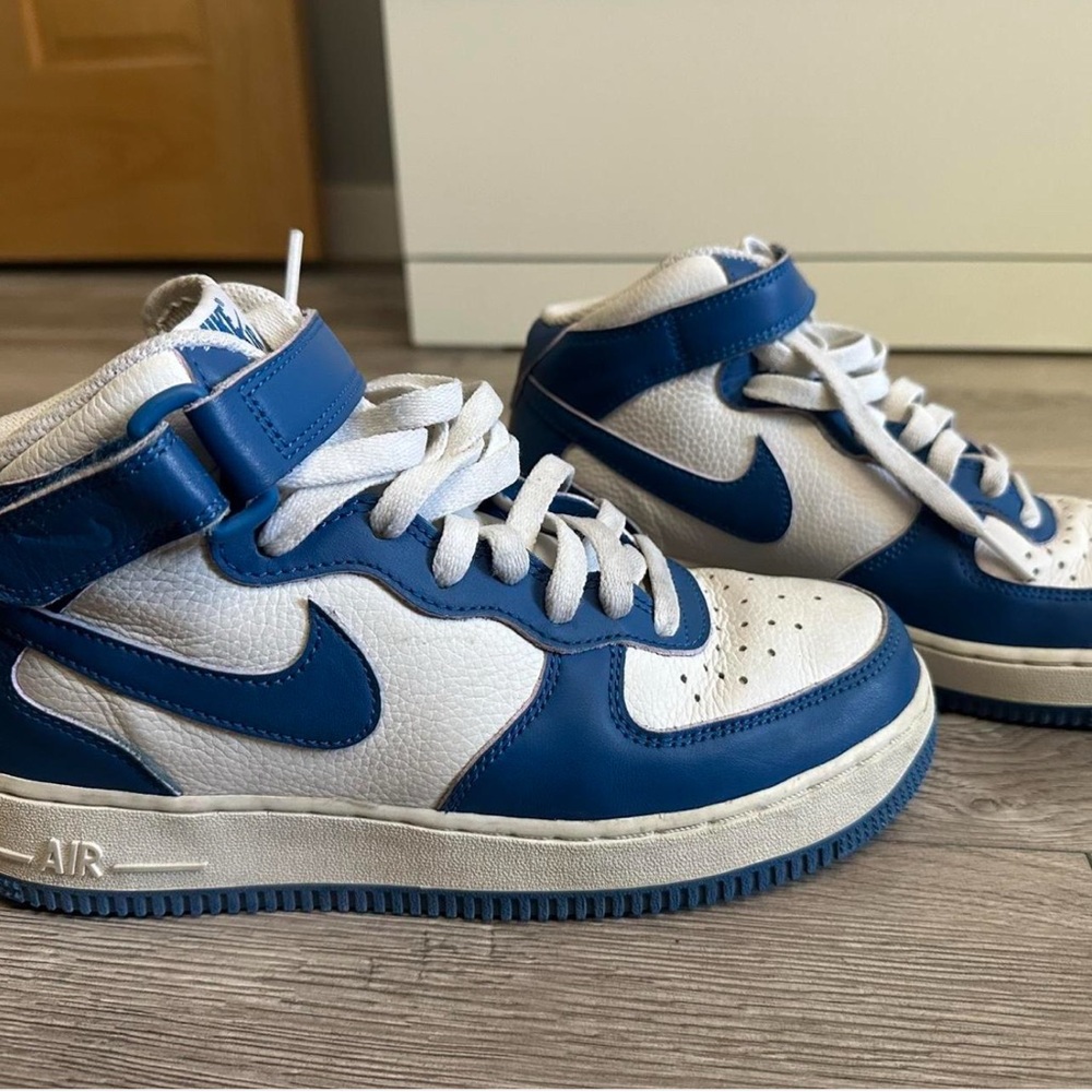Nike White and blue Sneakers